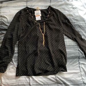 michael kors blouse with gold chain